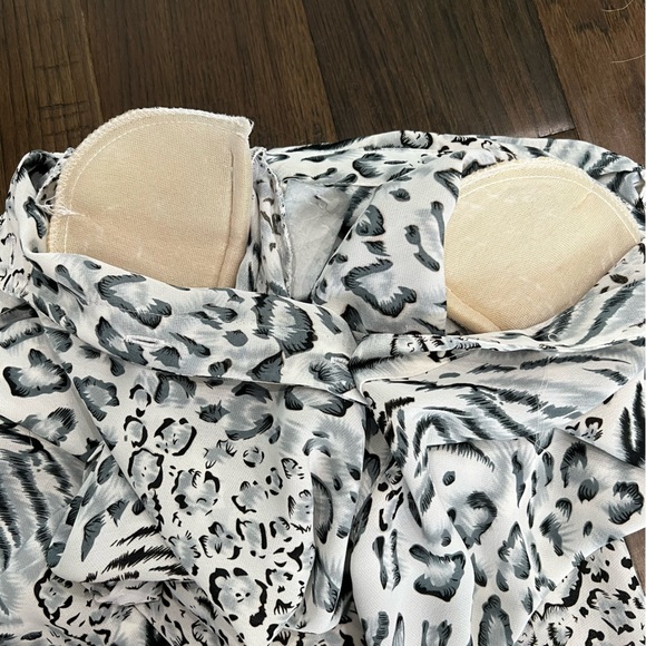 For Me Short Sleeve Blouse with Shoulder Pads - Picture 12 of 14